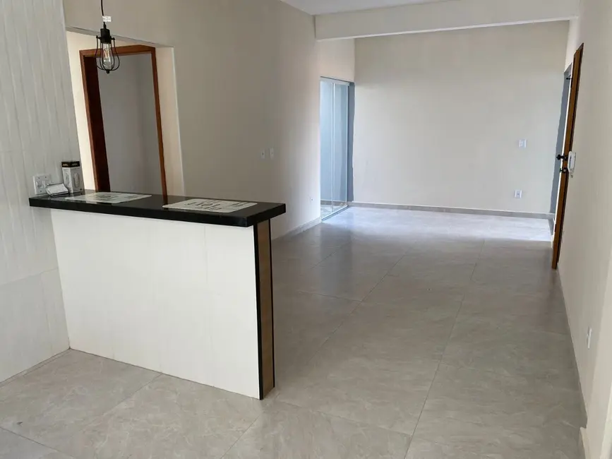 Foto 2 de Apartamento com 3 quartos à venda, 102m2 em Sao Lourenco - MG