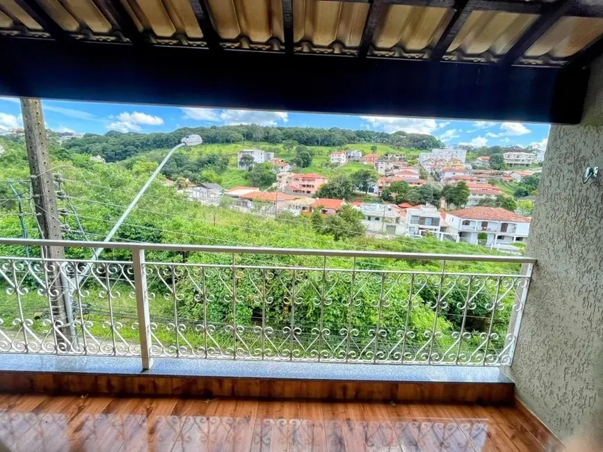 Foto 8 de Casa com 2 quartos à venda, 144m2 em Sao Lourenco - MG