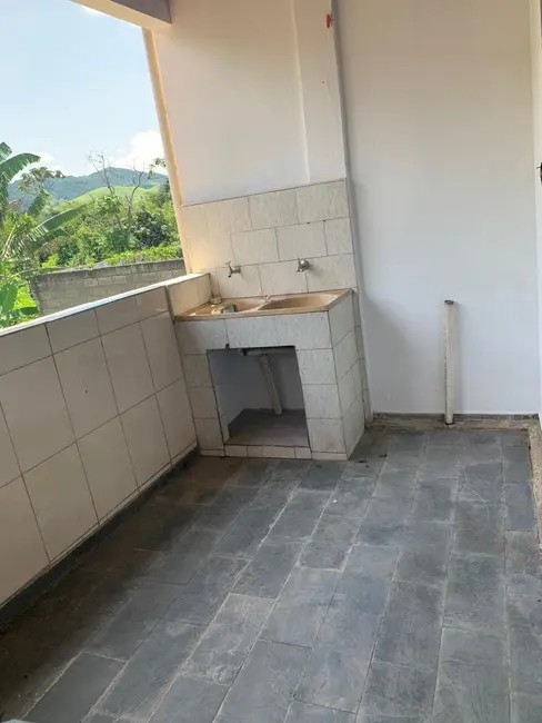 Casa com 3 quartos para alugar, 86m2 em Sao Lourenco - MG - imagem 7 Foto 7 de Casa com 3 quartos para alugar, 86m2 em Sao Lourenco - MG