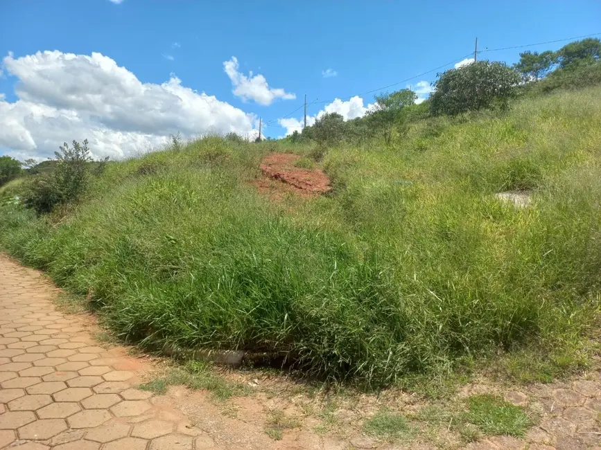 Terreno / Lote à venda, 250m2 em Sao Lourenco - MG - imagem 3 Foto 3 de Terreno / Lote à venda, 250m2 em Sao Lourenco - MG