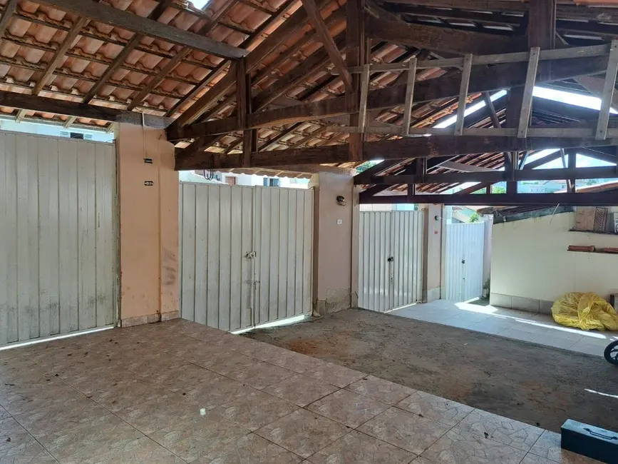 Casa com 2 quartos à venda, 89m2 em Sao Lourenco - MG - imagem 8 Foto 8 de Casa com 2 quartos à venda, 89m2 em Sao Lourenco - MG