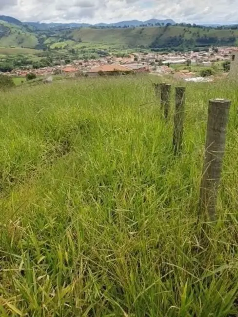 Foto 5 de Terreno / Lote à venda, 500m2 em Centro, Virginia - MG