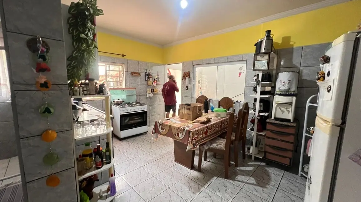 Foto 1 de Casa com 2 quartos à venda, 144m2 em Sao Lourenco - MG