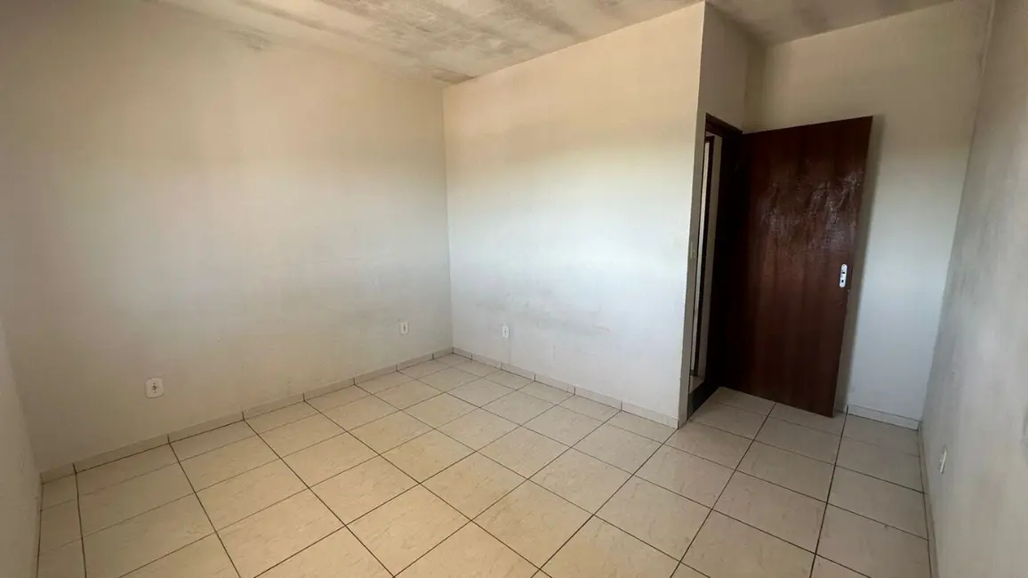 Foto 7 de Casa com 4 quartos à venda, 150m2 em Sao Lourenco - MG