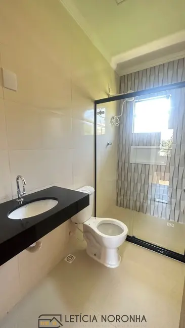 Casa com 2 quartos para alugar, 71m2 em Sao Lourenco - MG - imagem 5 Foto 5 de Casa com 2 quartos para alugar, 71m2 em Sao Lourenco - MG