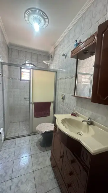 Casa com 3 quartos à venda, 160m2 em Sao Lourenco - MG - imagem 8 Foto 8 de Casa com 3 quartos à venda, 160m2 em Sao Lourenco - MG