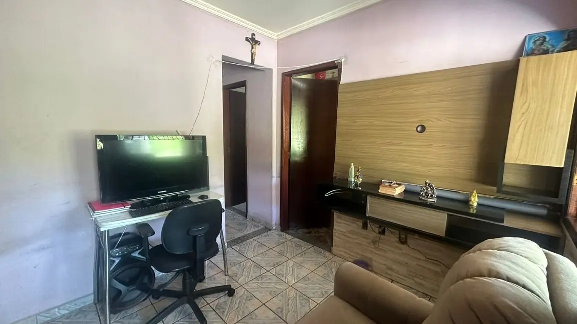 Casa com 3 quartos à venda, 160m2 em Sao Lourenco - MG - imagem 5 Foto 5 de Casa com 3 quartos à venda, 160m2 em Sao Lourenco - MG