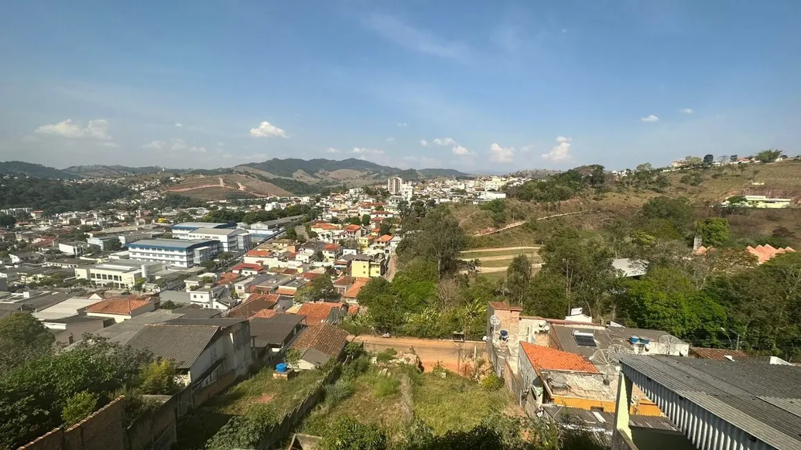 Casa com 4 quartos à venda em Sao Lourenco - MG - imagem 5 Foto 5 de Casa com 4 quartos à venda em Sao Lourenco - MG