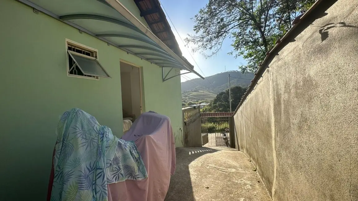 Casa com 3 quartos à venda, 69m2 em Sao Lourenco - MG - imagem 6 Foto 6 de Casa com 3 quartos à venda, 69m2 em Sao Lourenco - MG