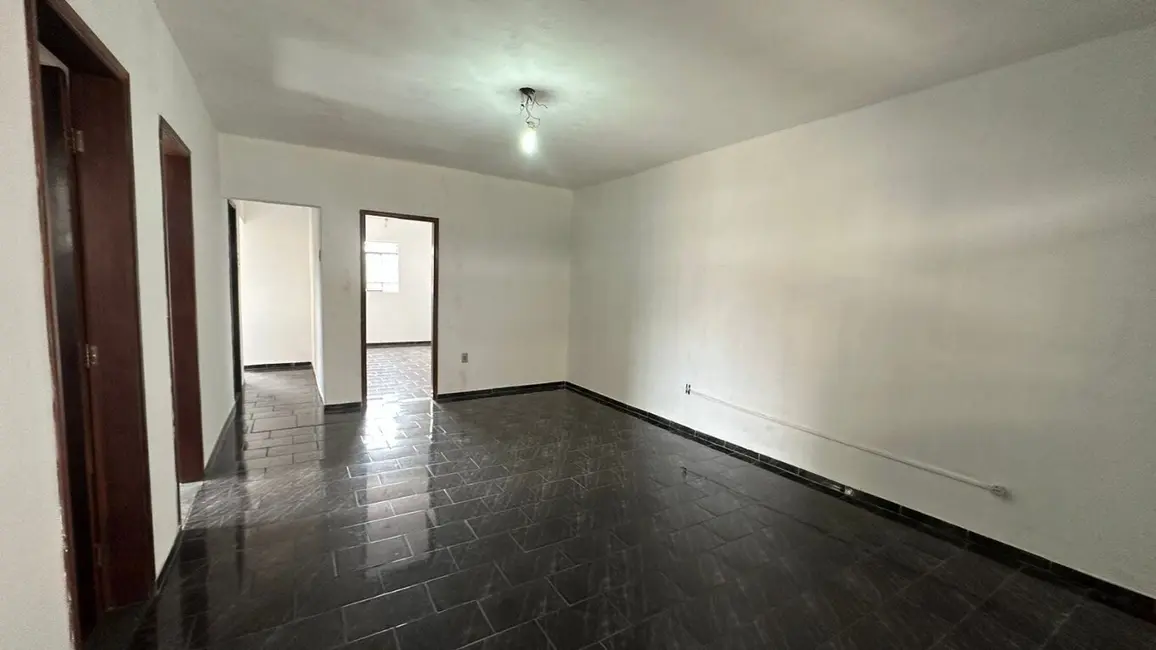 Foto 1 de Casa com 2 quartos à venda em Sao Lourenco - MG