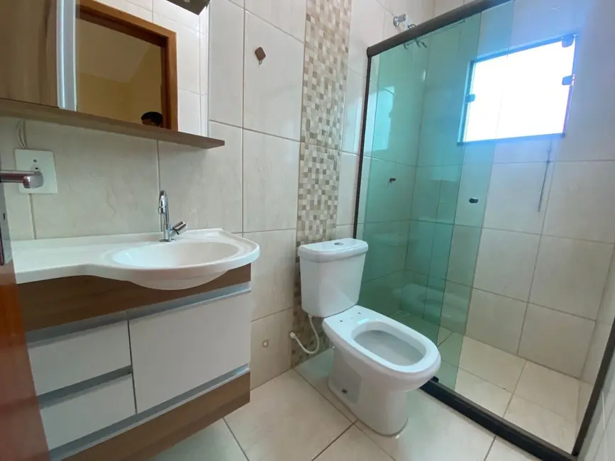 Foto 4 de Casa com 2 quartos à venda, 72m2 em Sao Lourenco - MG