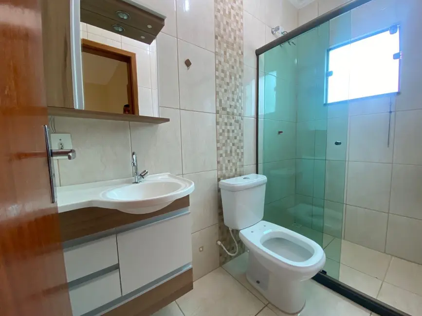 Foto 6 de Casa com 2 quartos à venda, 72m2 em Sao Lourenco - MG