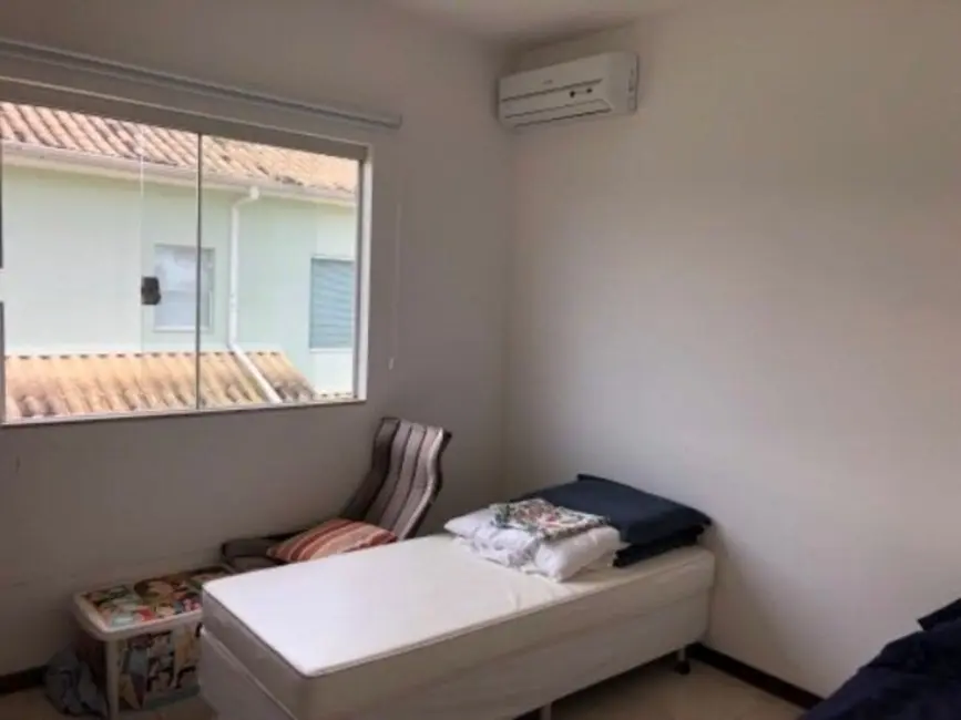 Foto 4 de Casa com 2 quartos à venda, 125m2 em Sao Lourenco - MG