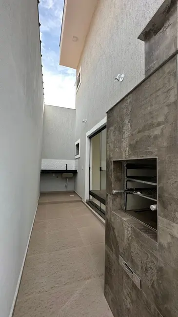 Foto 5 de Casa com 2 quartos à venda, 82m2 em Sao Lourenco - MG