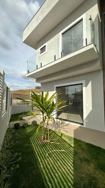 Foto 3 de Casa com 2 quartos à venda, 82m2 em Sao Lourenco - MG
