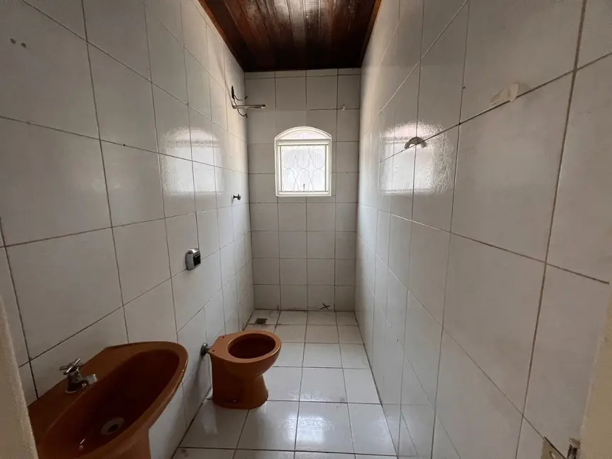 Foto 4 de Casa com 1 quarto à venda, 31m2 em Sao Lourenco - MG