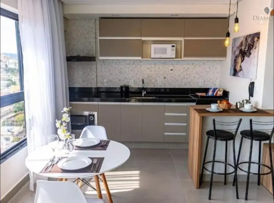 Foto 2 de Apartamento com 1 quarto para alugar, 46m2 em Centro, Sao Lourenco - MG