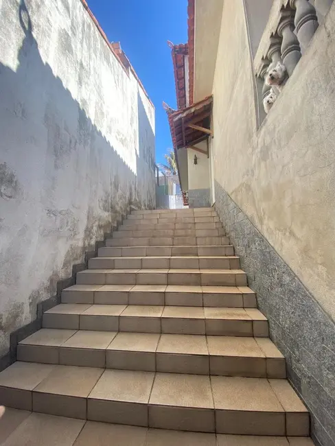 Casa com 3 quartos à venda, 226m2 em Sao Lourenco - MG - imagem 5 Foto 5 de Casa com 3 quartos à venda, 226m2 em Sao Lourenco - MG