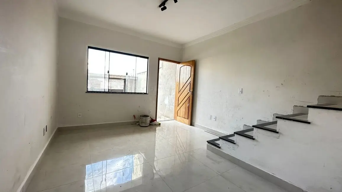 Foto 1 de Casa com 2 quartos à venda, 70m2 em Sao Lourenco - MG