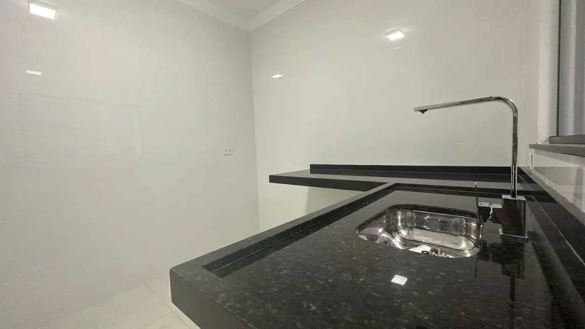 Foto 8 de Casa com 2 quartos à venda, 70m2 em Sao Lourenco - MG