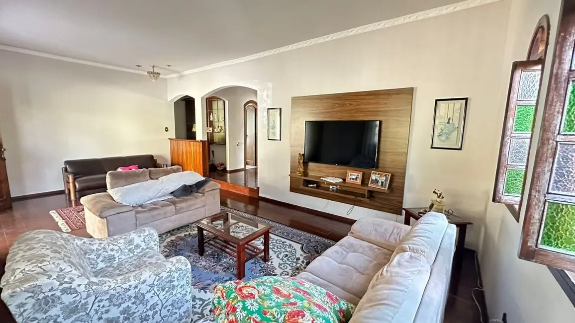 Casa com 4 quartos à venda, 359m2 em Sao Lourenco - MG - imagem 9 Foto 9 de Casa com 4 quartos à venda, 359m2 em Sao Lourenco - MG