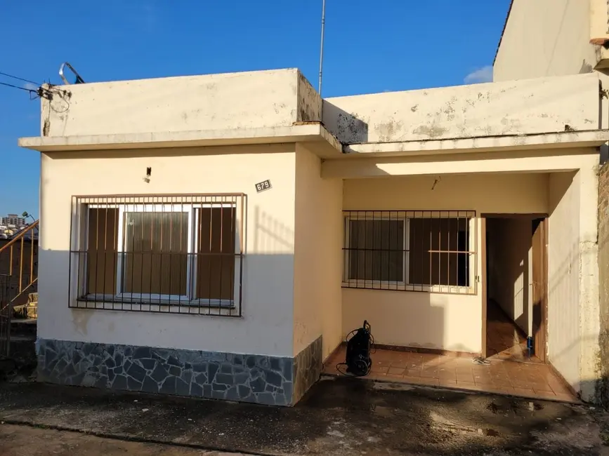 Foto 3 de Casa com 2 quartos à venda, 210m2 em Sao Lourenco - MG
