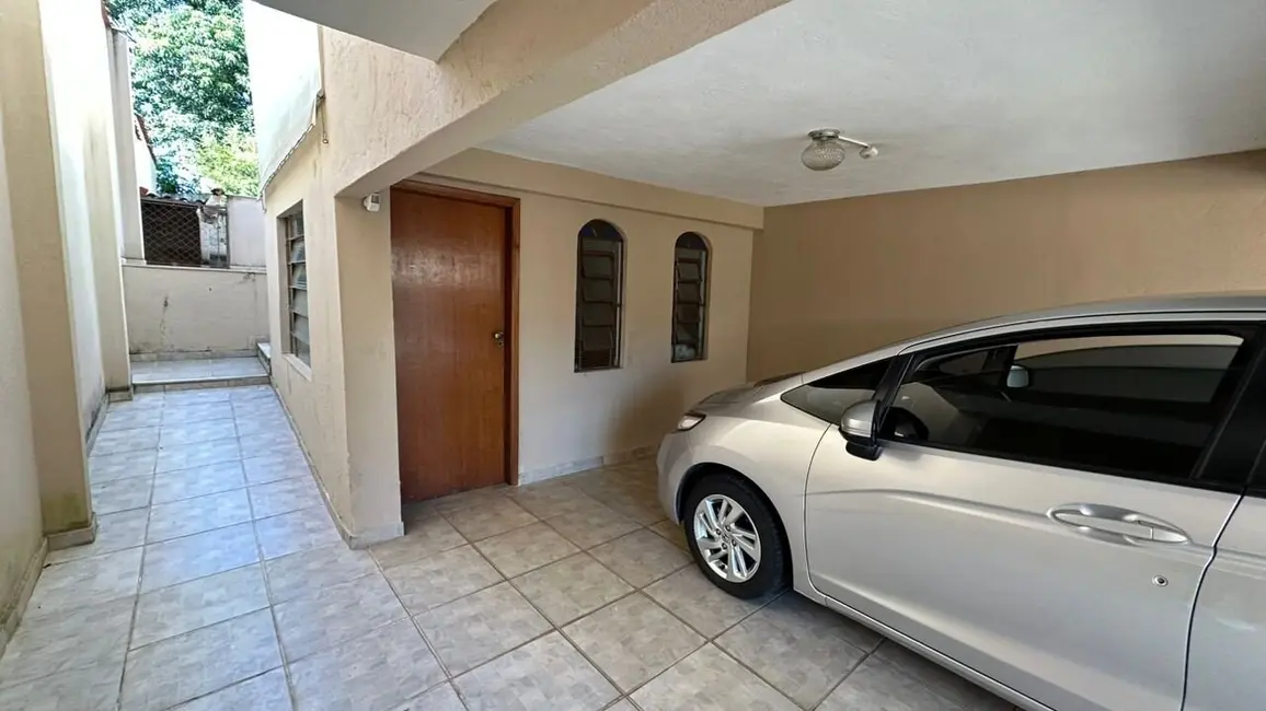 Foto 4 de Casa com 3 quartos à venda, 202m2 em Sao Lourenco - MG