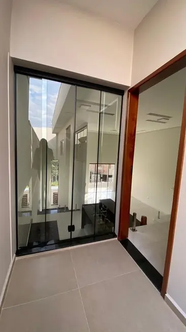 Casa com 2 quartos à venda, 125m2 em Sao Lourenco - MG - imagem 7 Foto 7 de Casa com 2 quartos à venda, 125m2 em Sao Lourenco - MG