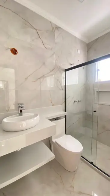 Casa com 2 quartos à venda, 125m2 em Sao Lourenco - MG - imagem 9 Foto 9 de Casa com 2 quartos à venda, 125m2 em Sao Lourenco - MG