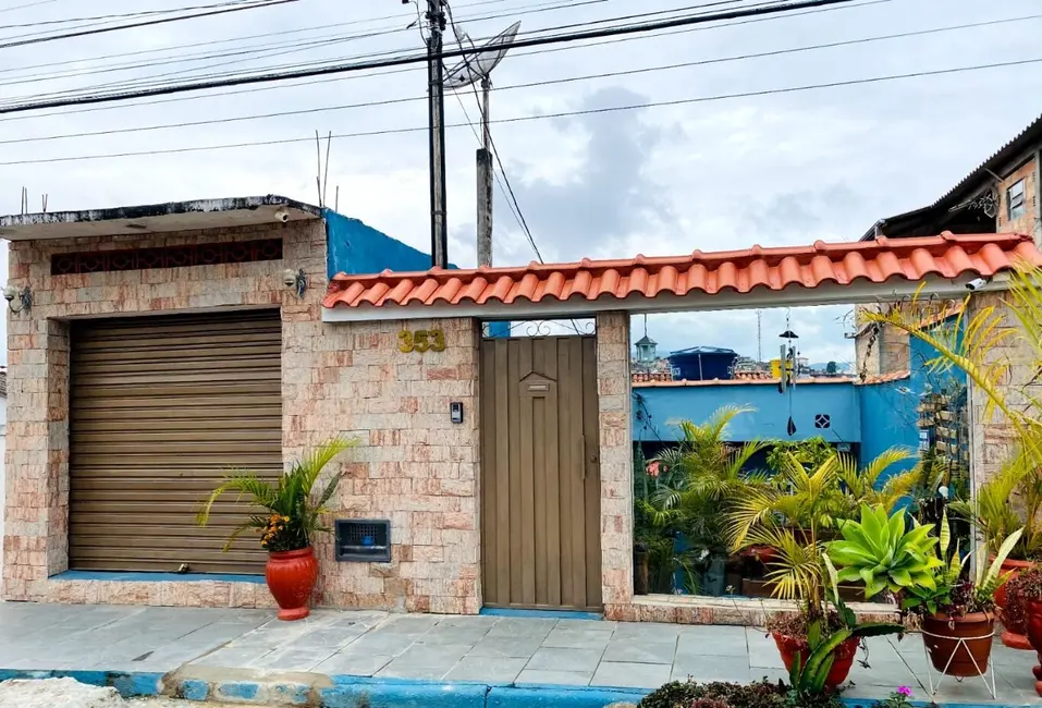 Foto 2 de Casa com 3 quartos à venda, 113m2 em Sao Lourenco - MG