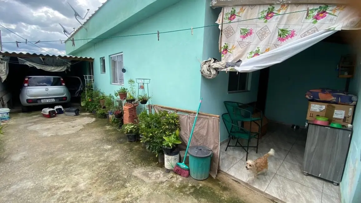 Foto 1 de Casa com 2 quartos à venda, 70m2 em Sao Lourenco - MG