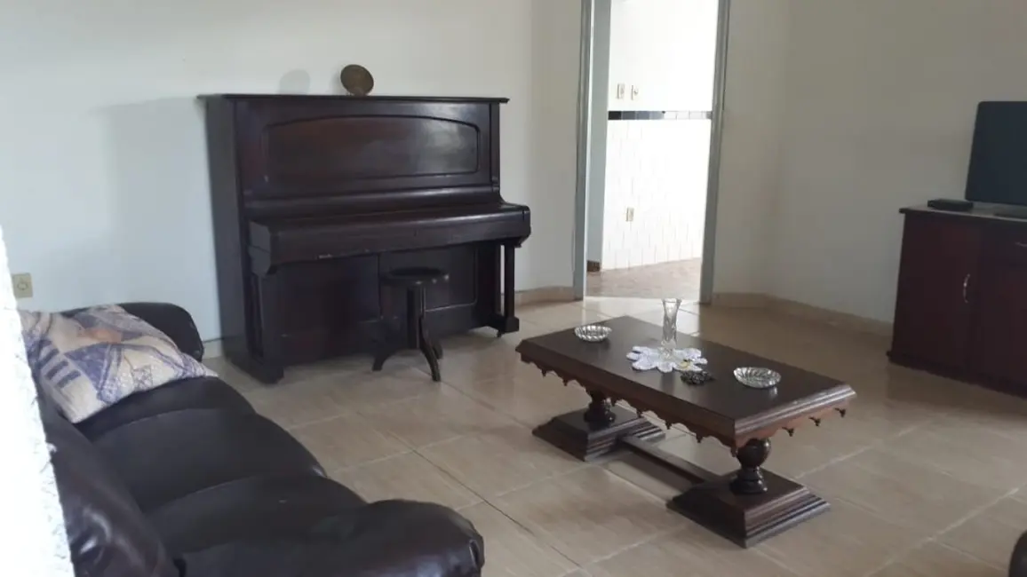 Foto 8 de Casa com 4 quartos à venda, 446m2 em Centro, Sao Lourenco - MG