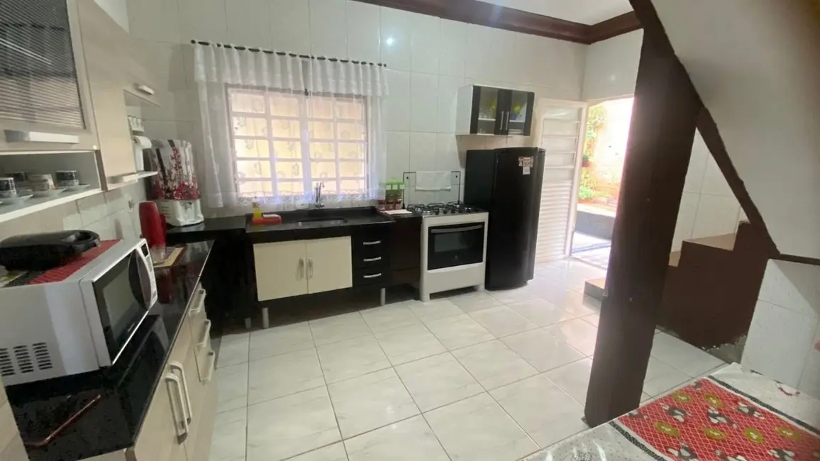 Foto 8 de Casa com 2 quartos à venda, 190m2 em Sao Lourenco - MG