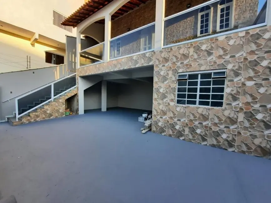 Foto 1 de Casa com 3 quartos à venda, 200m2 em Sao Lourenco - MG
