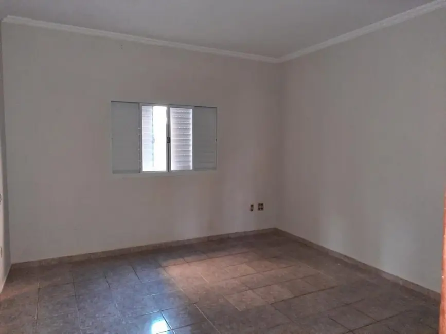 Casa com 3 quartos à venda, 200m2 em Sao Lourenco - MG - imagem 6 Foto 6 de Casa com 3 quartos à venda, 200m2 em Sao Lourenco - MG