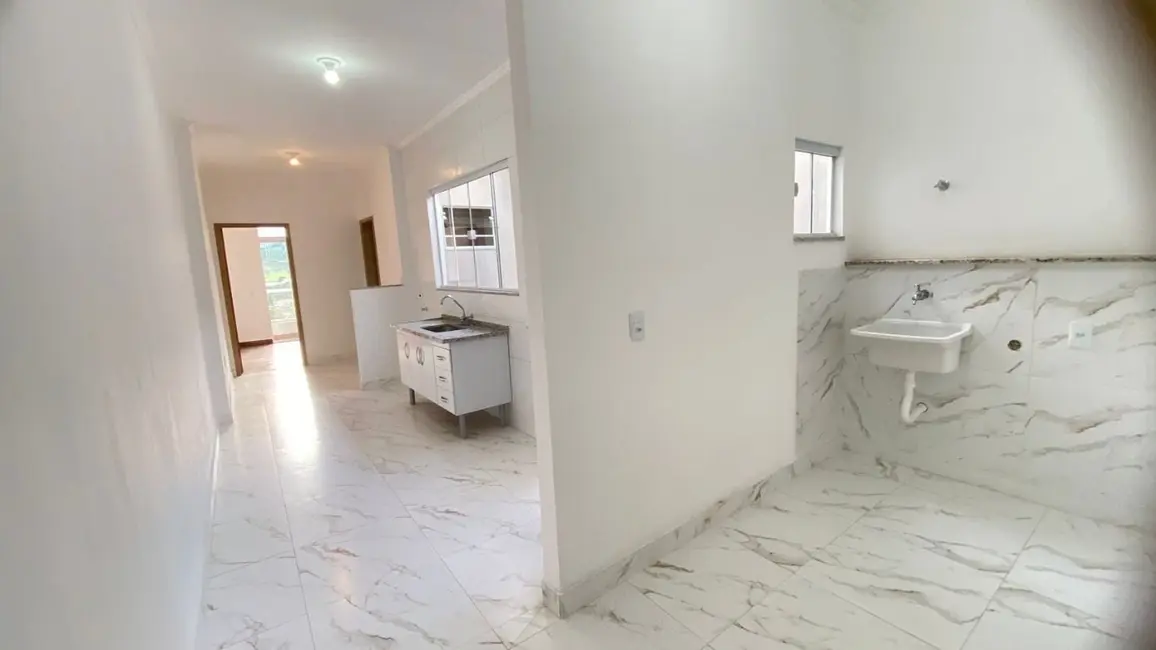 Foto 4 de Casa com 2 quartos à venda e para alugar, 75m2 em Sao Lourenco - MG