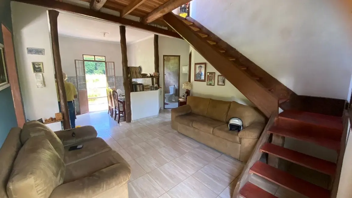 Chácara com 3 quartos à venda, 1600m2 em Sao Lourenco - MG - imagem 9 Foto 9 de Chácara com 3 quartos à venda, 1600m2 em Sao Lourenco - MG