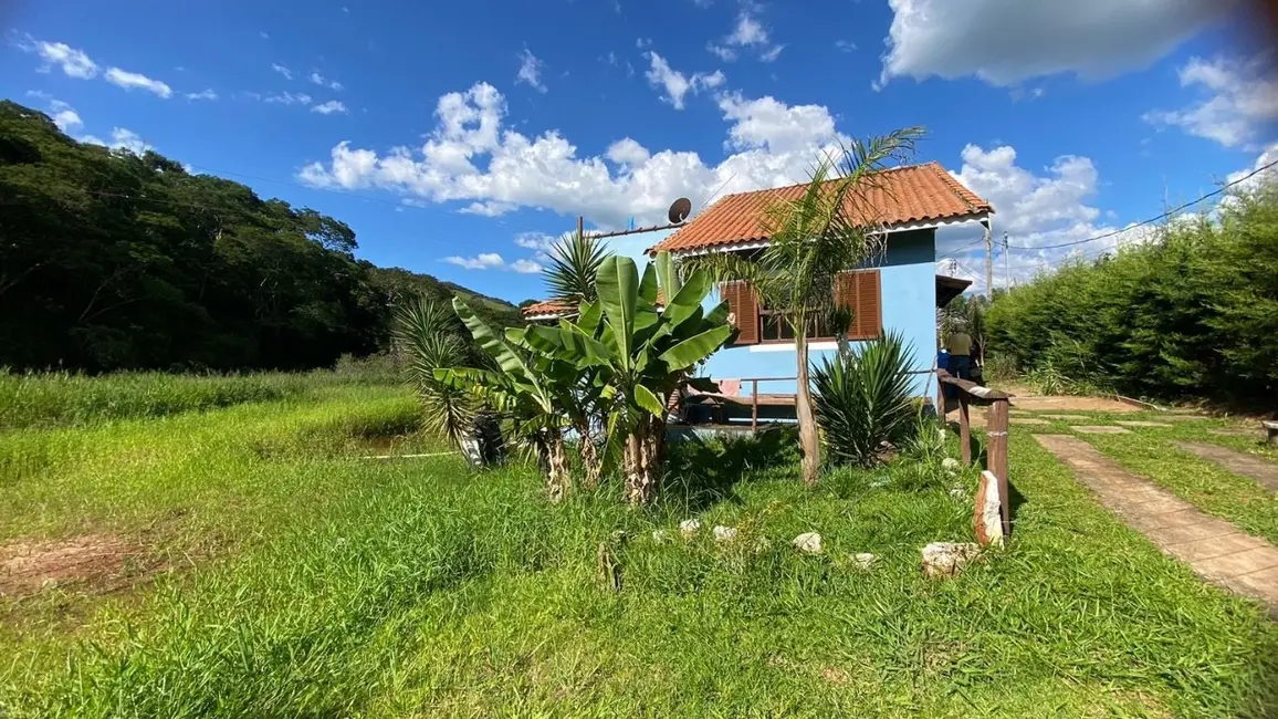 Chácara com 3 quartos à venda, 1600m2 em Sao Lourenco - MG - imagem 4 Foto 4 de Chácara com 3 quartos à venda, 1600m2 em Sao Lourenco - MG