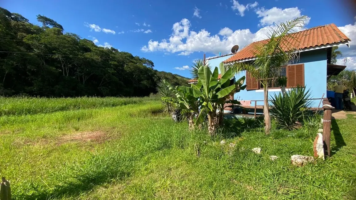 Chácara com 3 quartos à venda, 1600m2 em Sao Lourenco - MG - imagem 3 Foto 3 de Chácara com 3 quartos à venda, 1600m2 em Sao Lourenco - MG