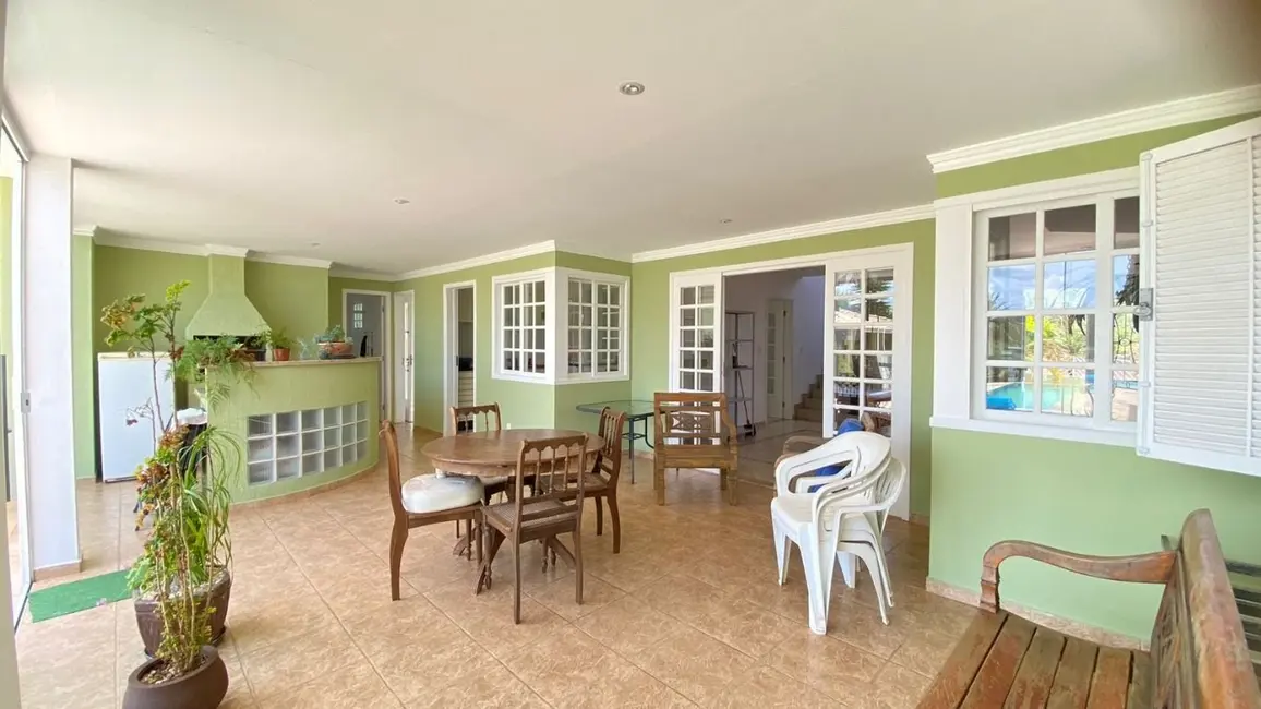 Casa com 4 quartos à venda, 350m2 em Sao Lourenco - MG - imagem 9 Foto 9 de Casa com 4 quartos à venda, 350m2 em Sao Lourenco - MG