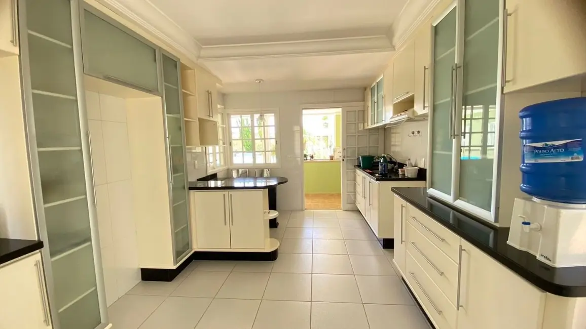 Casa com 4 quartos à venda, 350m2 em Sao Lourenco - MG - imagem 7 Foto 7 de Casa com 4 quartos à venda, 350m2 em Sao Lourenco - MG