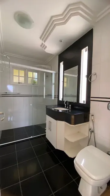 Casa com 4 quartos à venda, 350m2 em Sao Lourenco - MG - imagem 6 Foto 6 de Casa com 4 quartos à venda, 350m2 em Sao Lourenco - MG