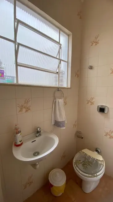 Casa com 3 quartos à venda, 124m2 em Centro, Sao Lourenco - MG - imagem 6 Foto 6 de Casa com 3 quartos à venda, 124m2 em Centro, Sao Lourenco - MG