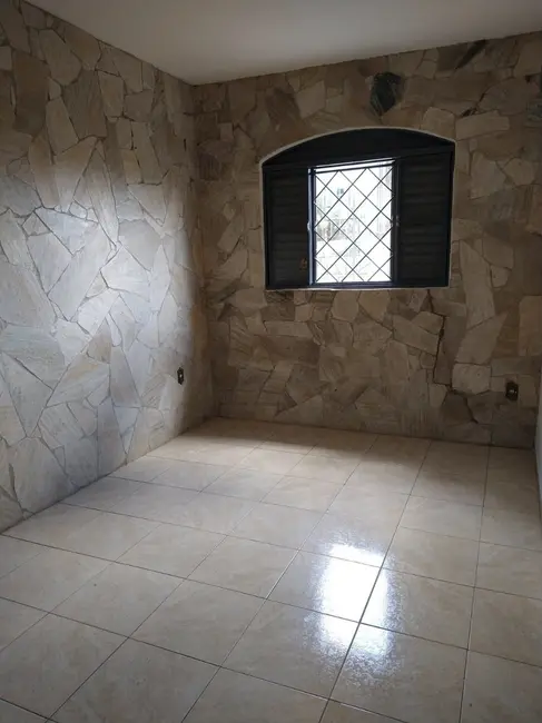 Casa com 2 quartos à venda, 90m2 em Sao Lourenco - MG - imagem 4 Foto 4 de Casa com 2 quartos à venda, 90m2 em Sao Lourenco - MG