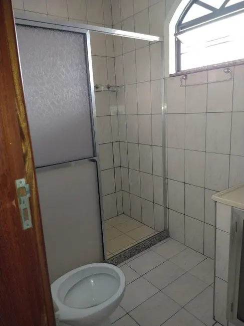 Foto 1 de Casa com 2 quartos à venda, 90m2 em Sao Lourenco - MG