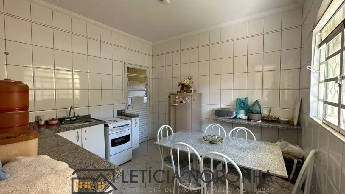 Casa com 2 quartos à venda, 118m2 em Sao Lourenco - MG - imagem 6 Foto 6 de Casa com 2 quartos à venda, 118m2 em Sao Lourenco - MG
