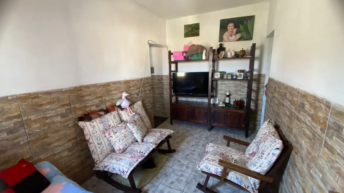 Foto 4 de Casa com 3 quartos à venda, 48m2 em Sao Lourenco - MG