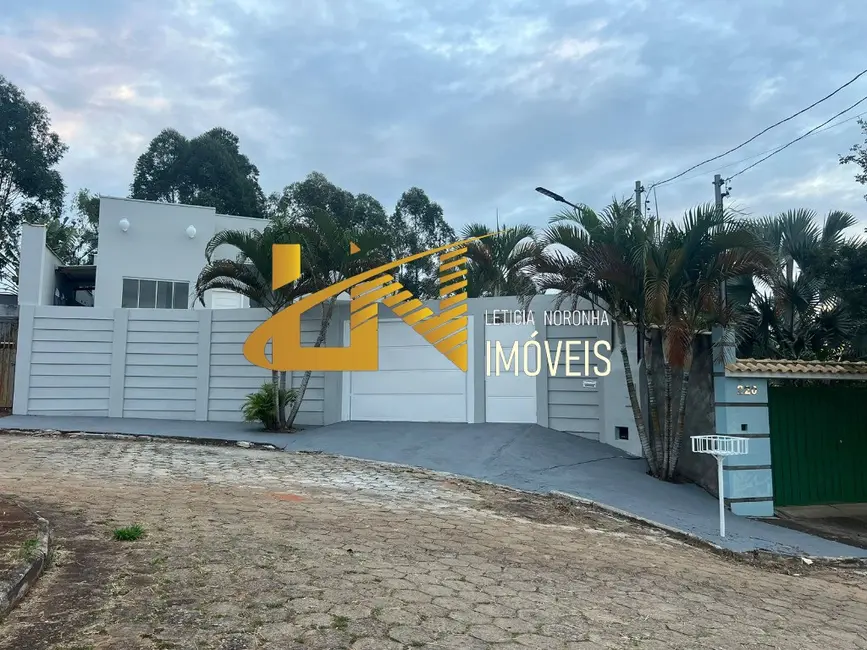 Casa com 3 quartos à venda, 112m2 em Sao Lourenco - MG - imagem 3 Foto 3 de Casa com 3 quartos à venda, 112m2 em Sao Lourenco - MG