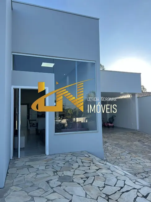 Casa com 3 quartos à venda, 112m2 em Sao Lourenco - MG - imagem 4 Foto 4 de Casa com 3 quartos à venda, 112m2 em Sao Lourenco - MG