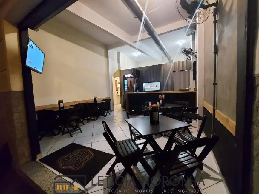 Sala Comercial para alugar, 64m2 em Sao Lourenco - MG - imagem 3 Foto 3 de Sala Comercial para alugar, 64m2 em Sao Lourenco - MG